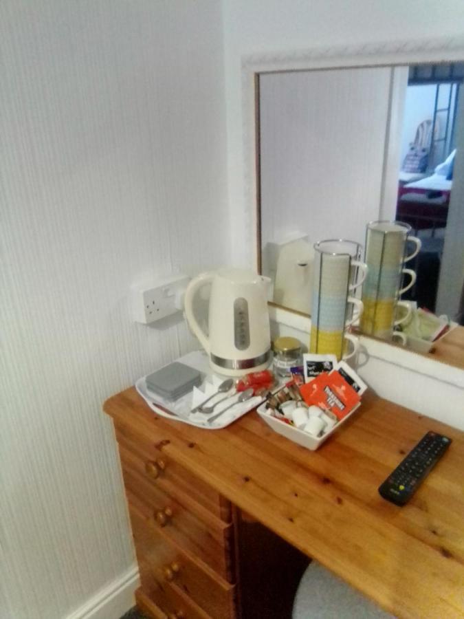 The Braeside Families And Couples Bed & Breakfast Blackpool Exterior photo