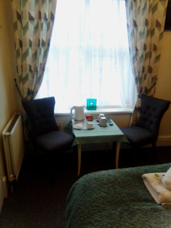 The Braeside Families And Couples Bed & Breakfast Blackpool Exterior photo